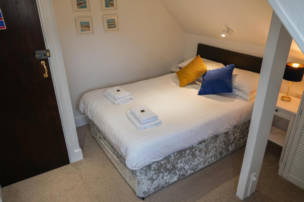 The Sandpiper Guest House Torquay Exterior photo